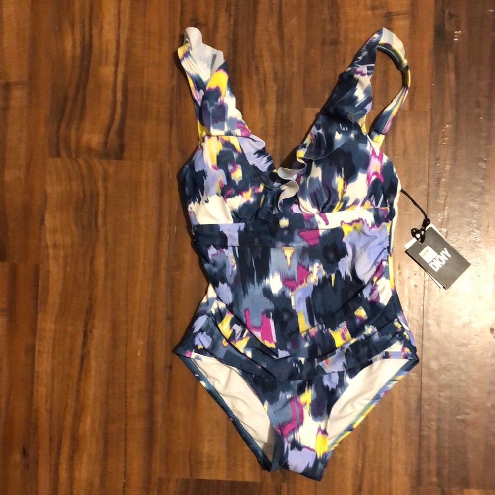New Ruffle Plunge Tummy-Control One-Piece Swimsuit - Picture 2 of 15